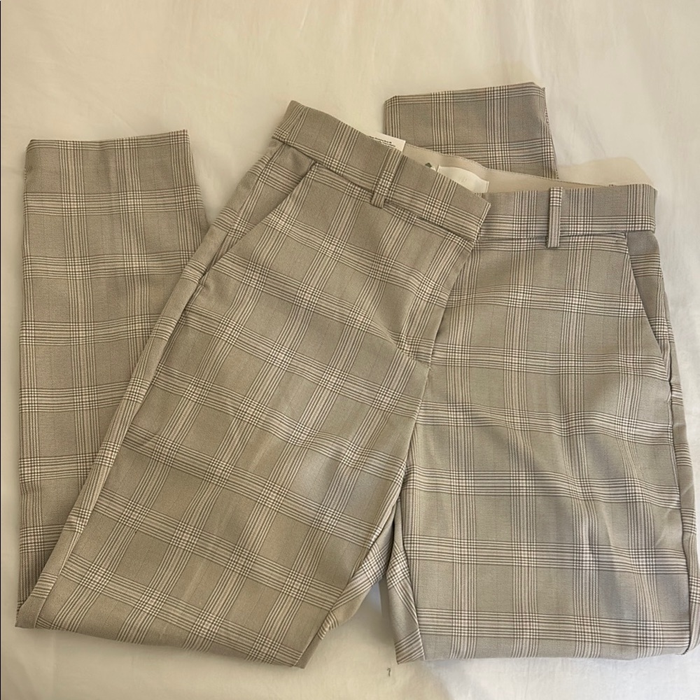 Women’s Plaid Gray Pants